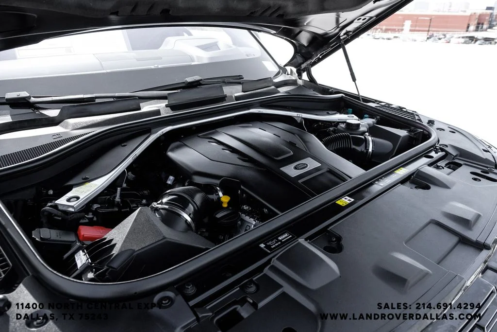 Used 2023 Black Land Rover Autobiography image 59