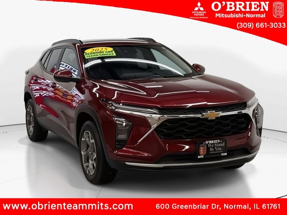 2025 Chevrolet Trax LT's photo