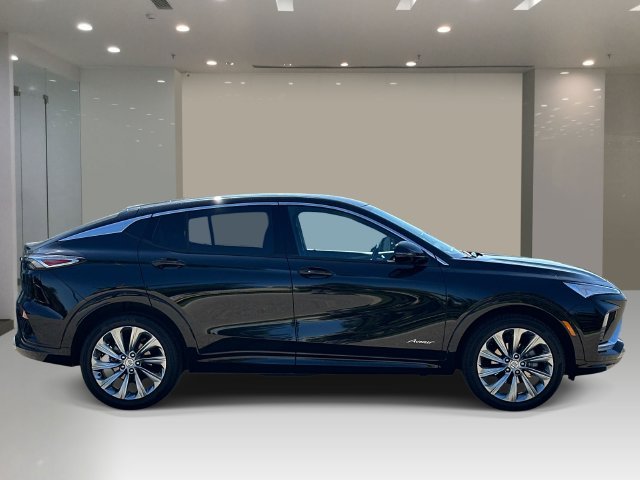 Used 2026 Black Buick Avenir image 5