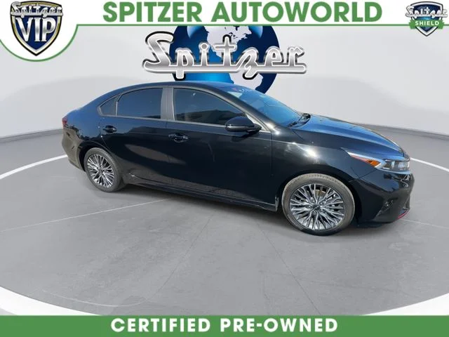 Used 2023 Black Kia GT-Line image 10