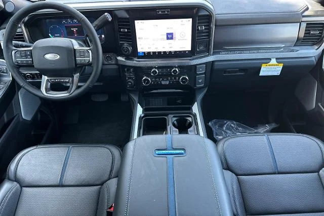 New 2026 Star White Metallic Tri-Coat Ford F-350® Platinum® image 32