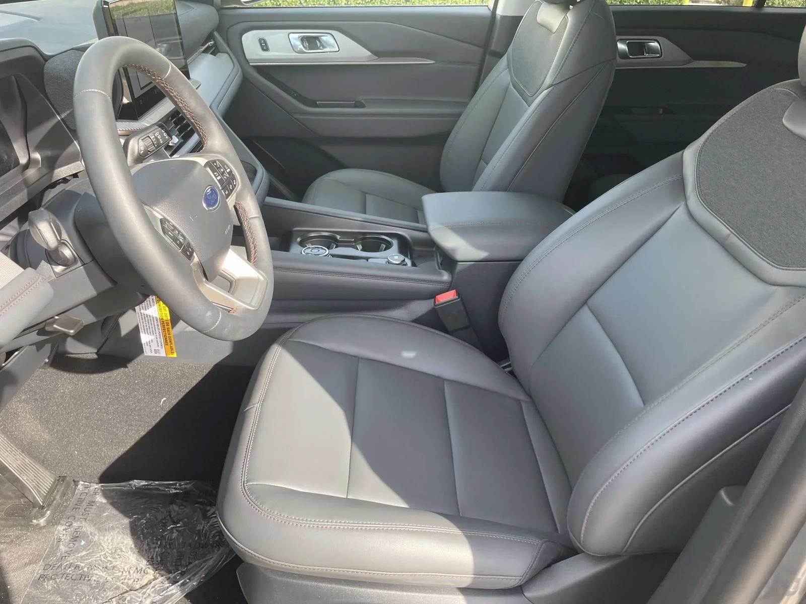 2026 Ford Explorer - Photo 12