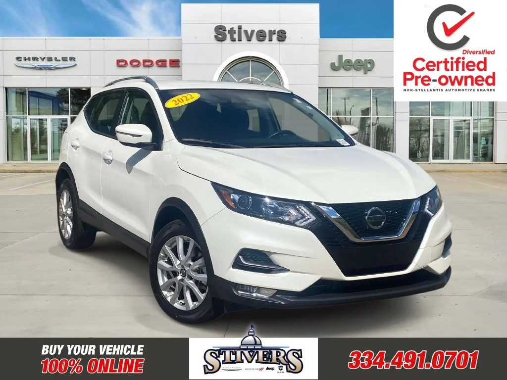 Certified Used 2022 White Nissan SV image 1