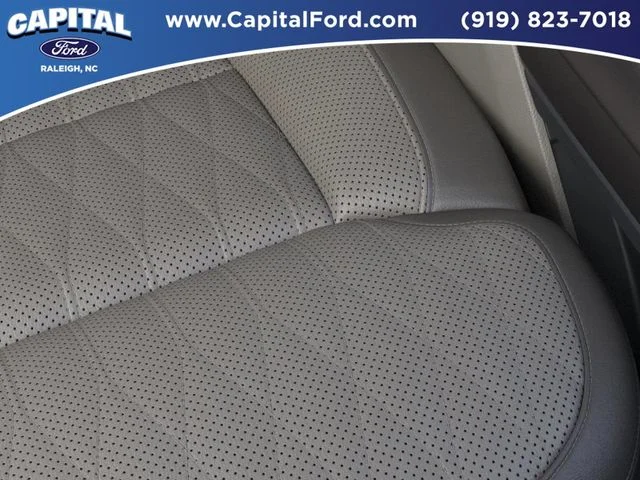 Used 2025 White Ford Platinum image 16