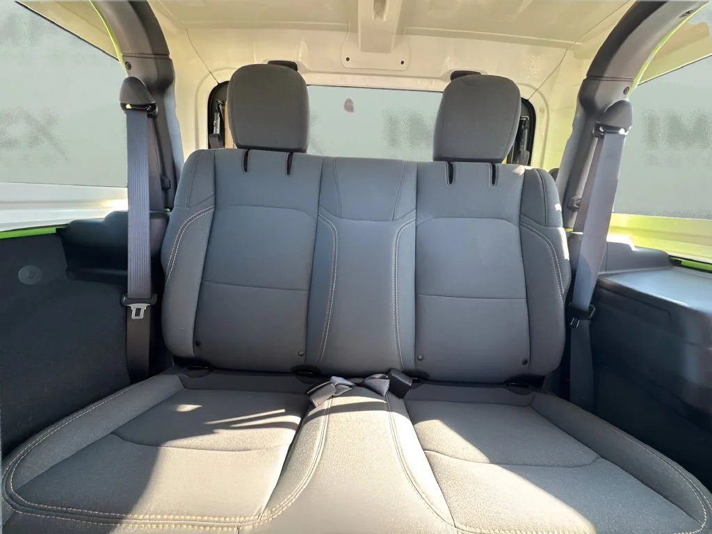 Used 2025 Green Jeep Sport S image 10