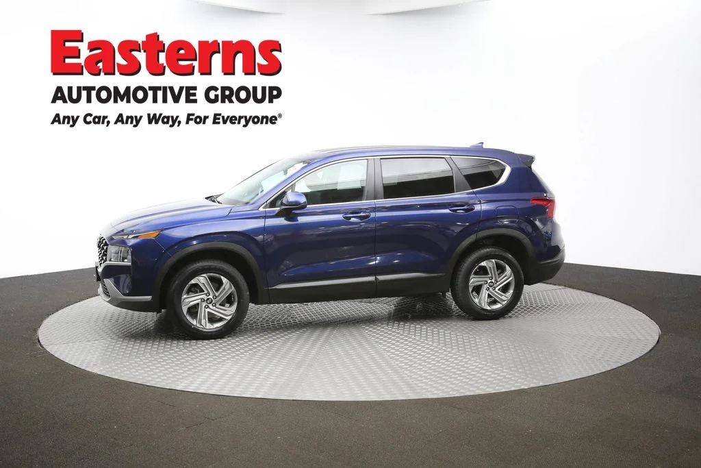 Used 2022 Blue Hyundai SE image 54
