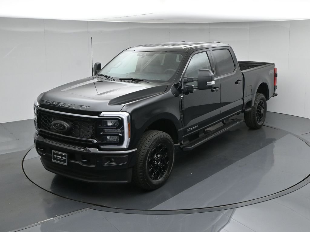 New 2026 Agate Black Metallic Ford XLT image 36