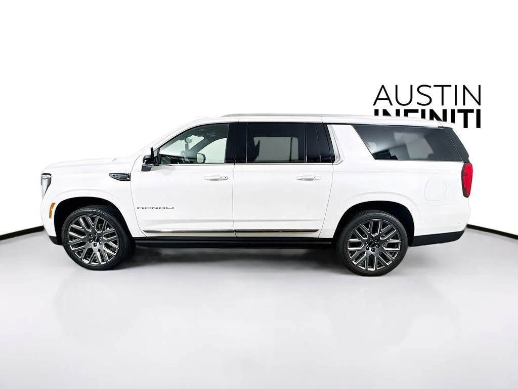 Used 2025 White GMC Denali Ultimate image 4