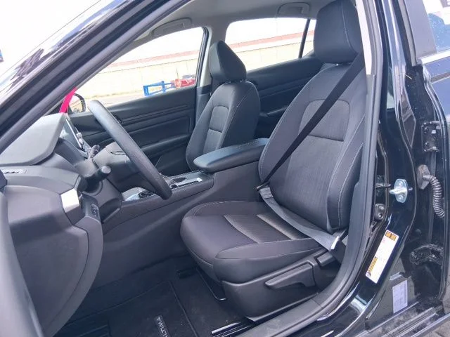 2025 Nissan Altima S - Photo 14