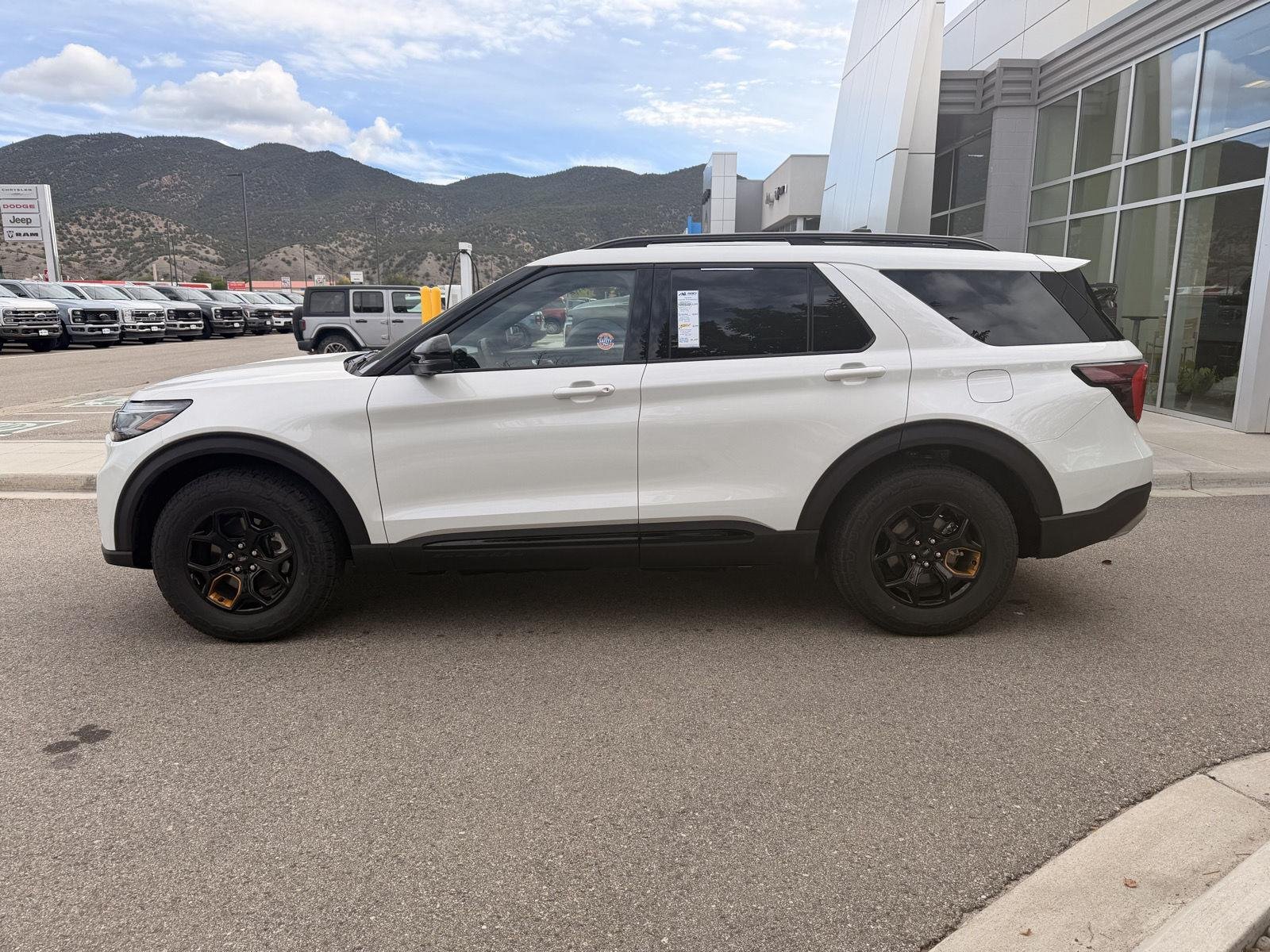 Used 2026 Star White Ford Tremor image 2