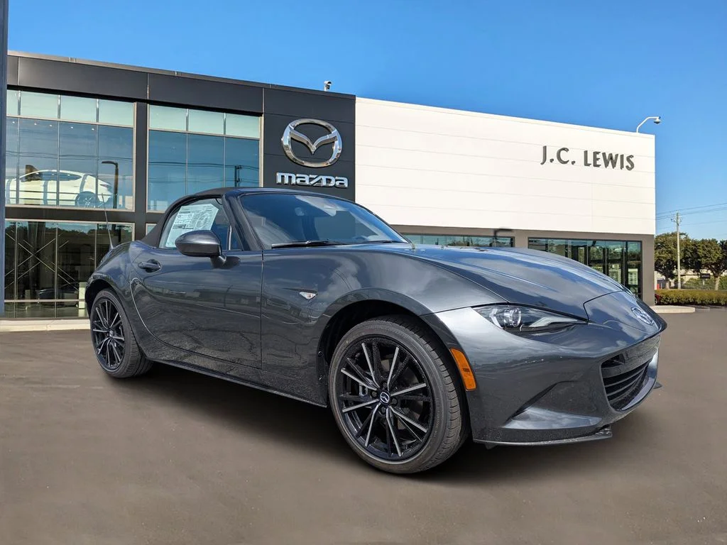 2026 Mazda MX-5 Miata Grand Touring Auto's photo