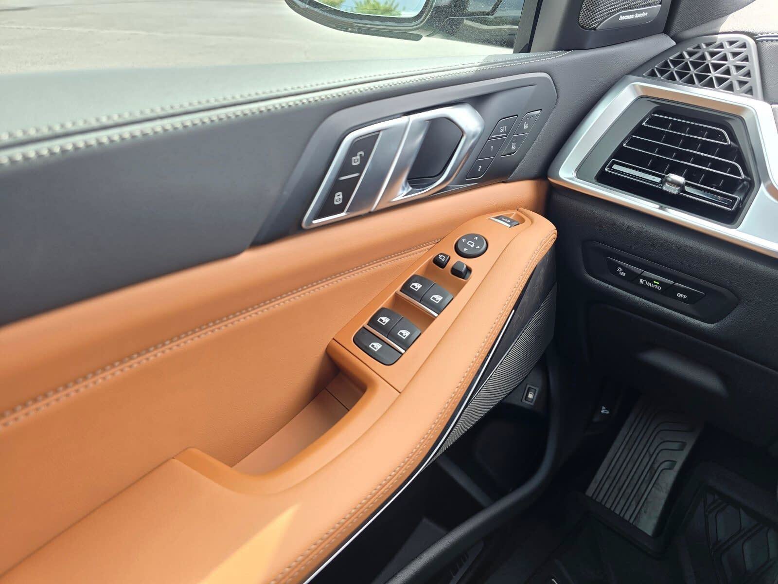 2026 BMW X5 50e - Photo 29