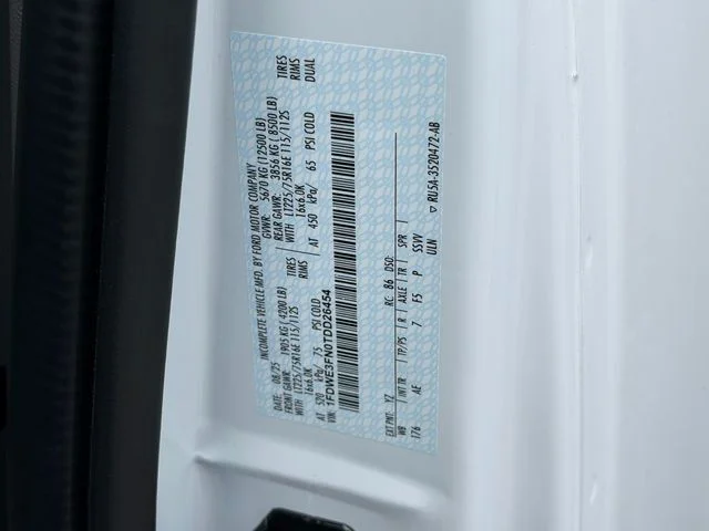 New 2026 Oxford White Ford E-350 SRW image 34