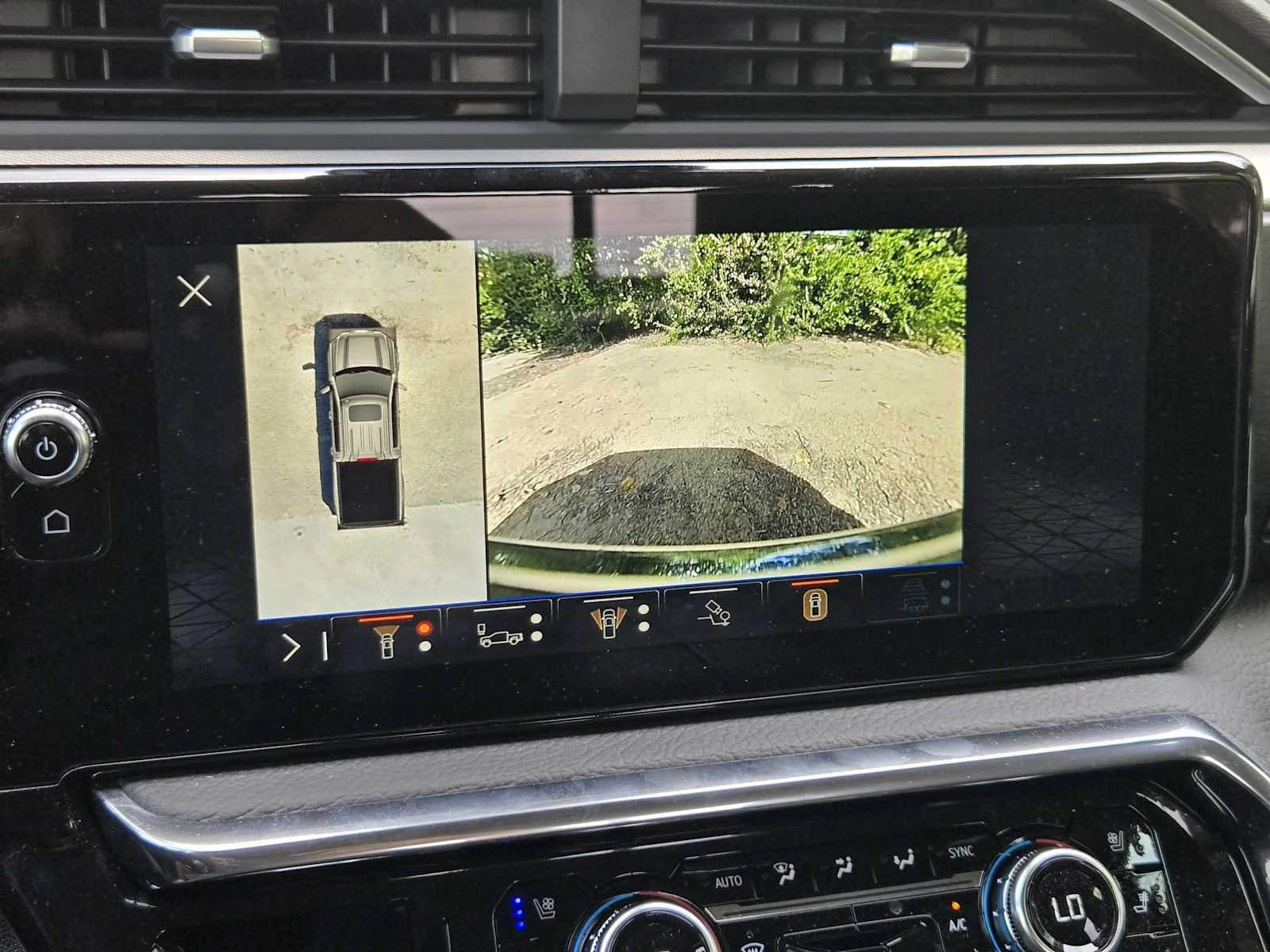 2026 GMC Sierra 1500 Denali - Photo 12