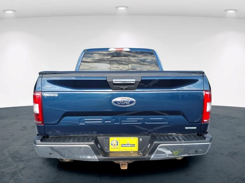 Used 2019 Blue Ford XLT image 7