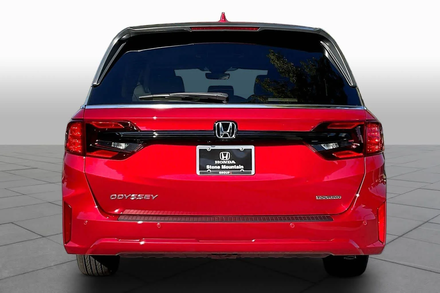 New 2027 Radiant Red Metallic II Honda Touring image 4