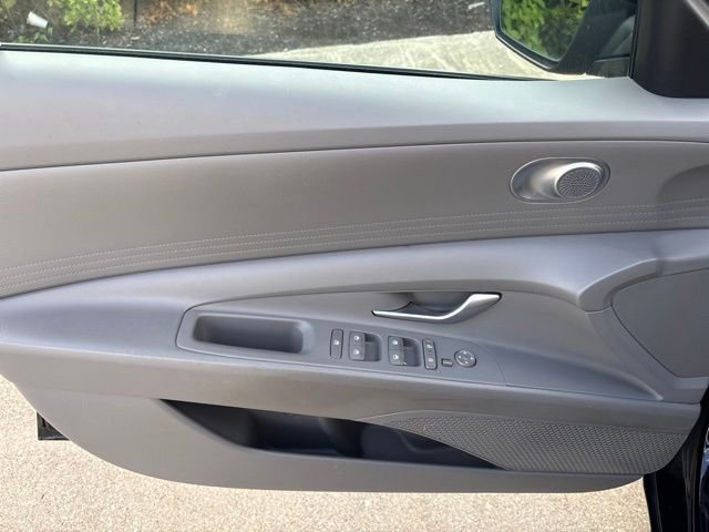 Certified Used 2024 Black Hyundai SE image 14