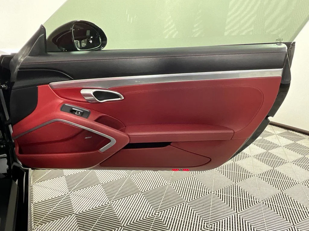 Used 2019 Black Porsche Targa 4 image 22