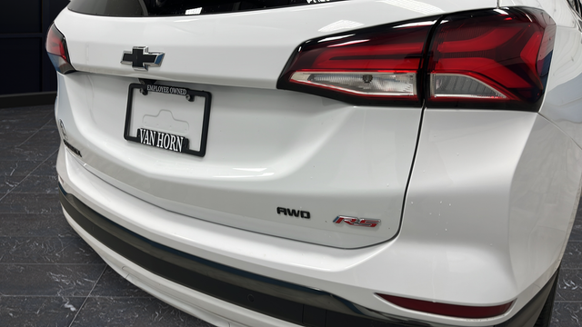 Used 2023 Summit White Chevrolet RS image 39