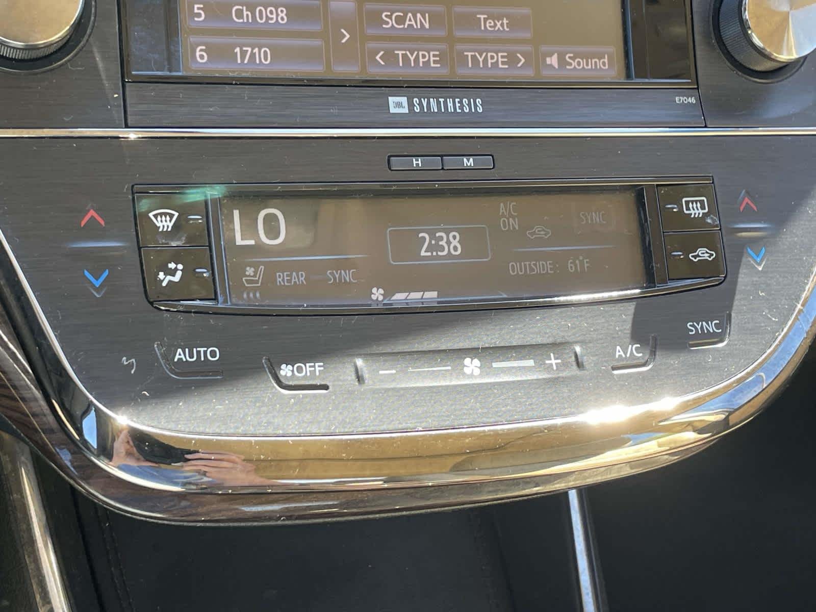 Used 2013 Sizzling Crimson Mica Toyota Limited image 32
