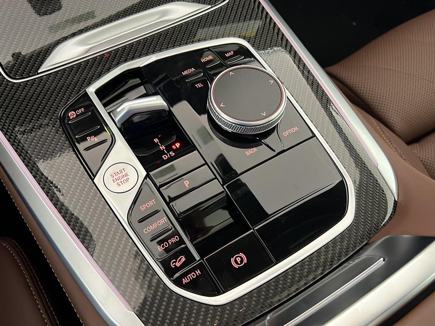 New 2026 Mineral White Metallic BMW M60i image 12