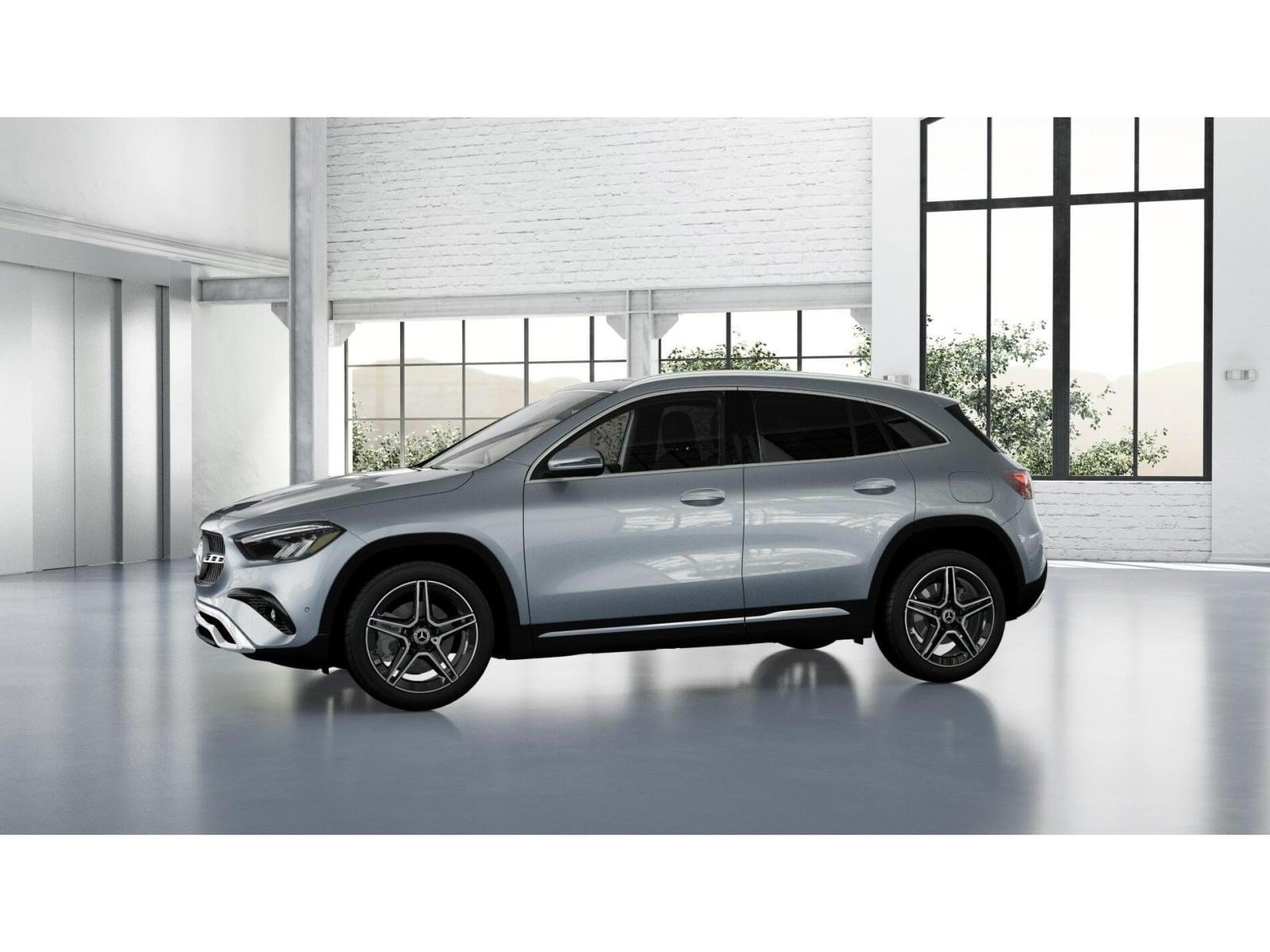 New 2026 Cirrus Silver Metallic Mercedes-Benz GLA 250 4D Sport Utility 4MATIC® image 37