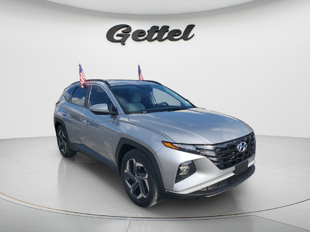 Used 2024 Silver Hyundai SEL image 3
