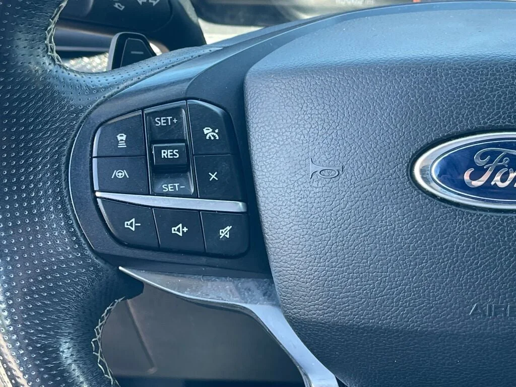 Used 2020 Blue Ford ST image 18