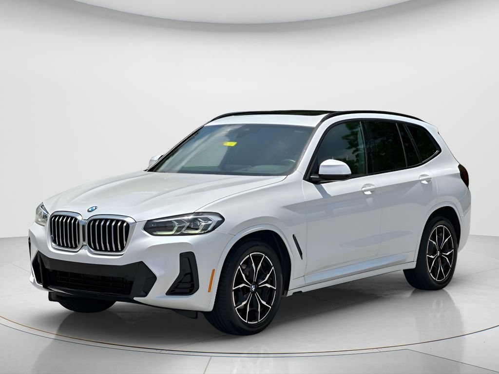 2022 BMW X3 sDrive30i's photo