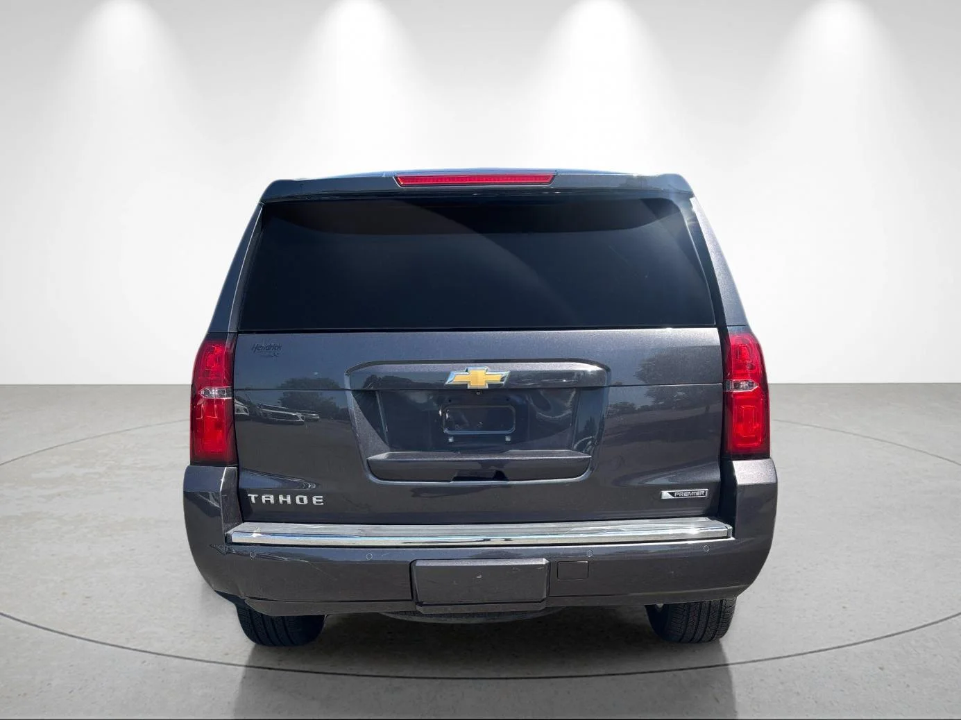 Used 2017 Tungsten Metallic Chevrolet Premier image 4