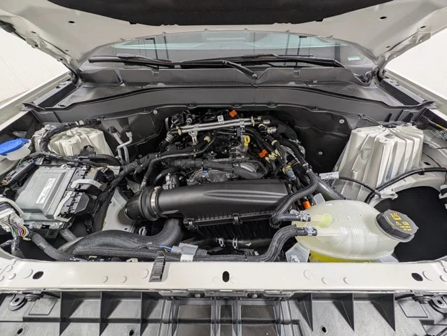 New 2026 Star White Metallic Tri-Coat Ford Active image 58