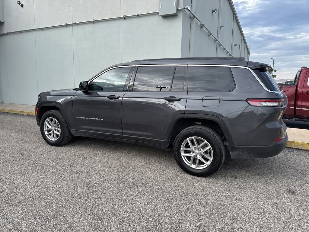 Certified Used 2025 Gray Jeep Laredo image 16