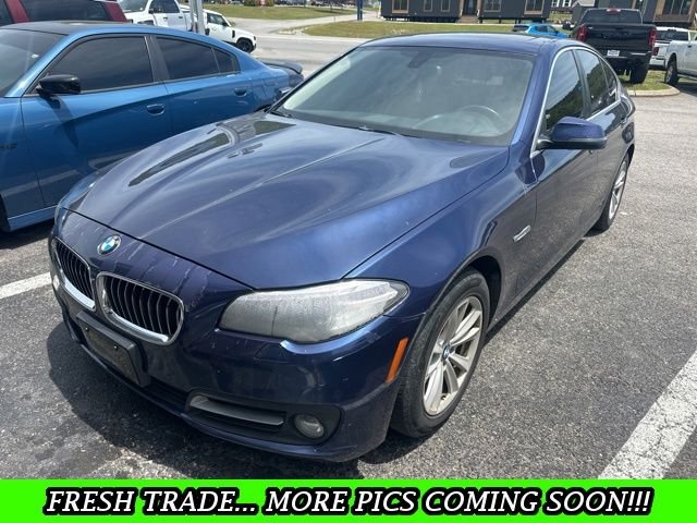 2015 BMW 5 Series 528i Sedan Luxury Line's photo