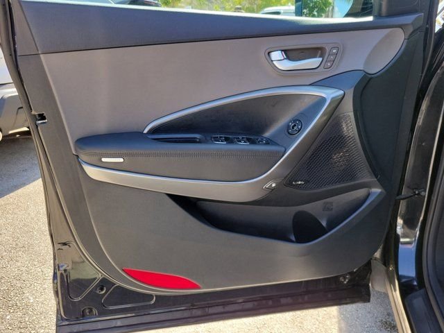 2017 Hyundai Santa Fe SE Ultimate - Photo 19