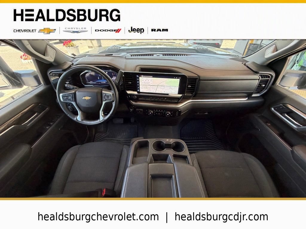 Used 2025 Sterling Gray Metallic Chevrolet LT image 14