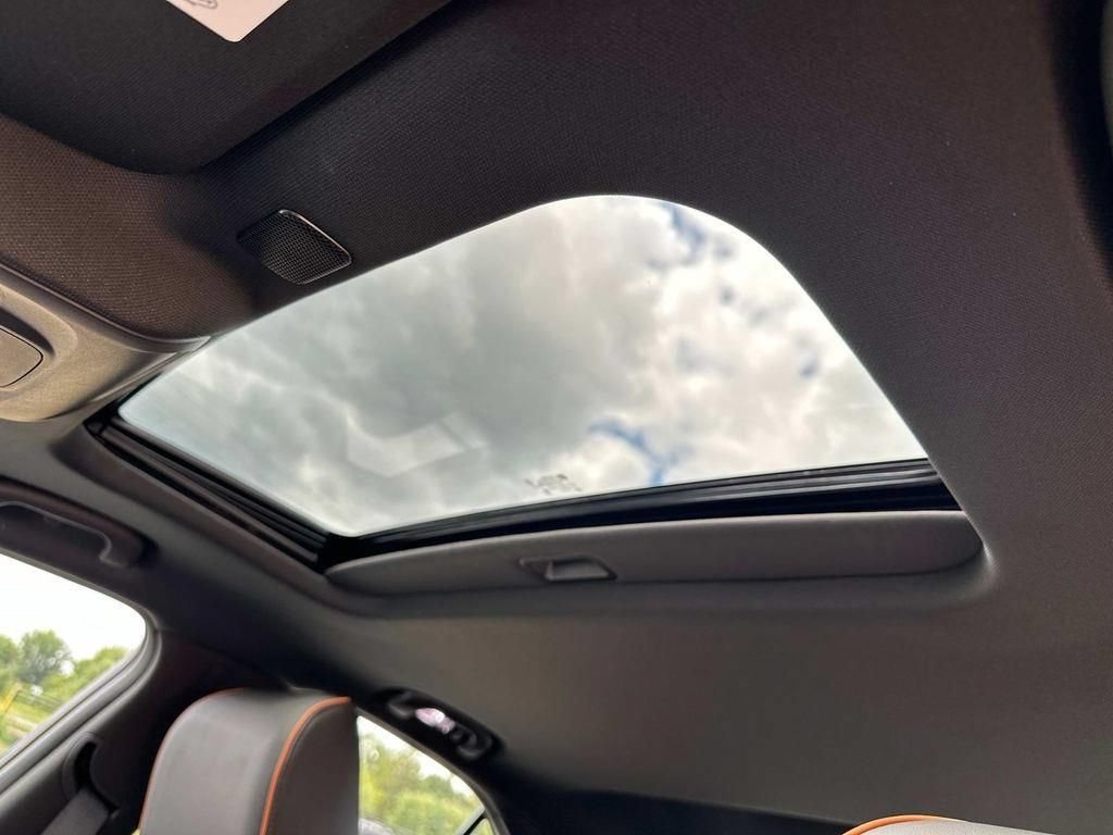 2026 Cadillac CT4 V-Series - Photo 16