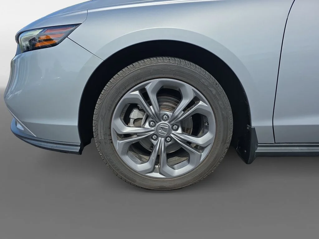2023 Honda Accord EX - Photo 14