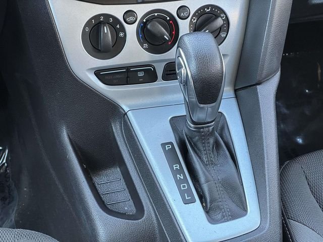 2012 Ford Focus SE - Photo 20