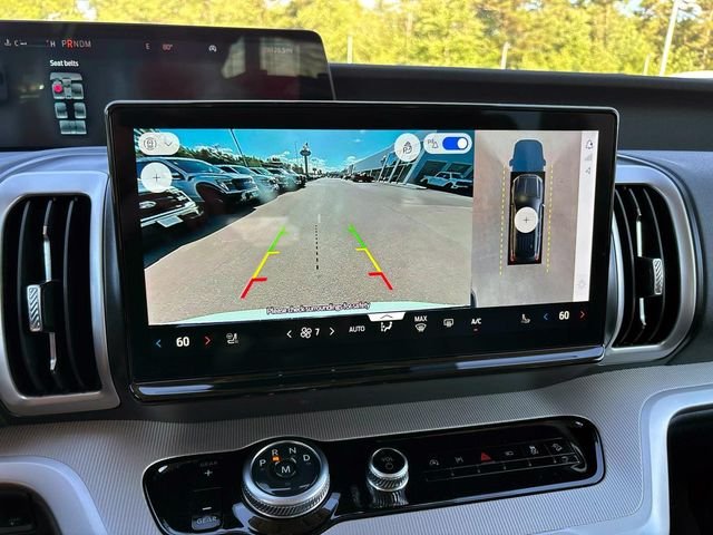Used 2025 White Ford Active image 29