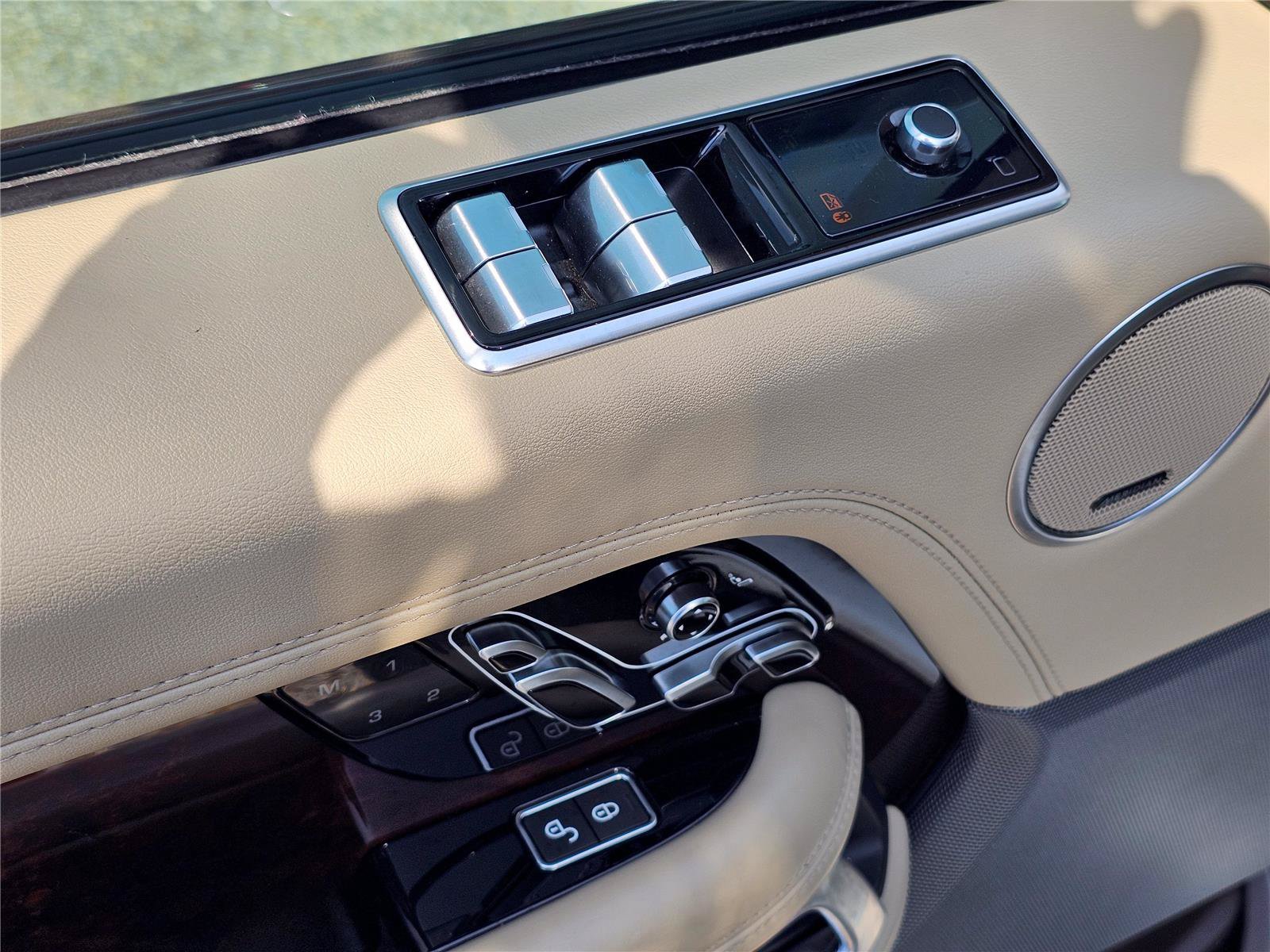2020 Land Rover Range Rover HSE - Photo 15