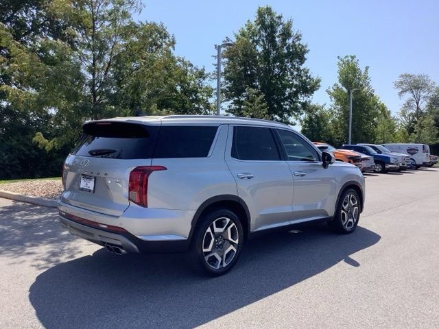 2024 Hyundai Palisade Limited - Photo 5