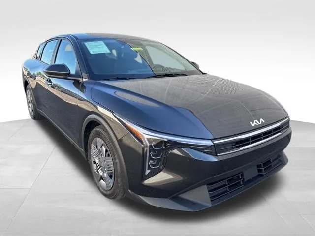 2025 Kia K4 LX