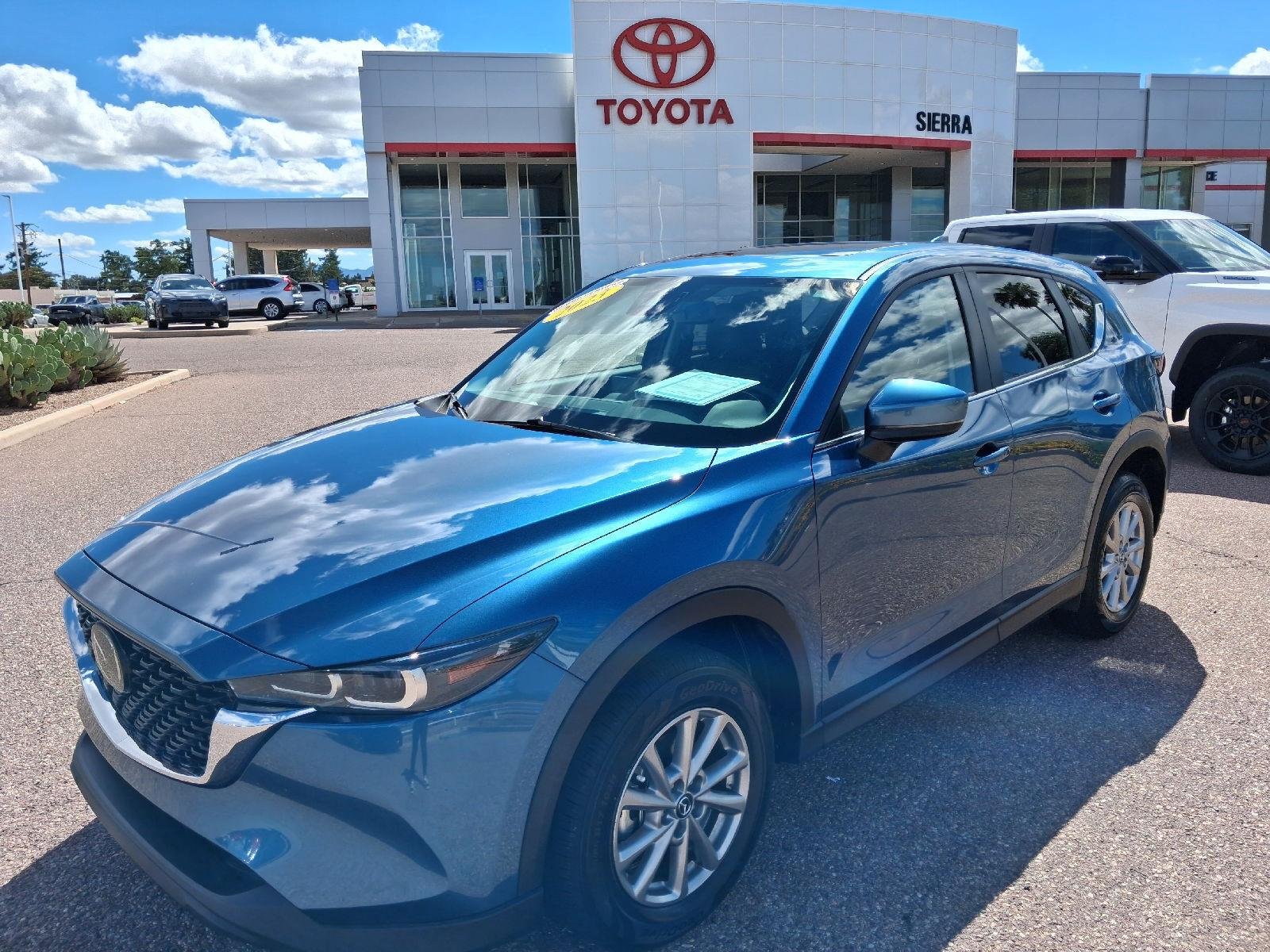 2023 Mazda CX-5 S Preferred package