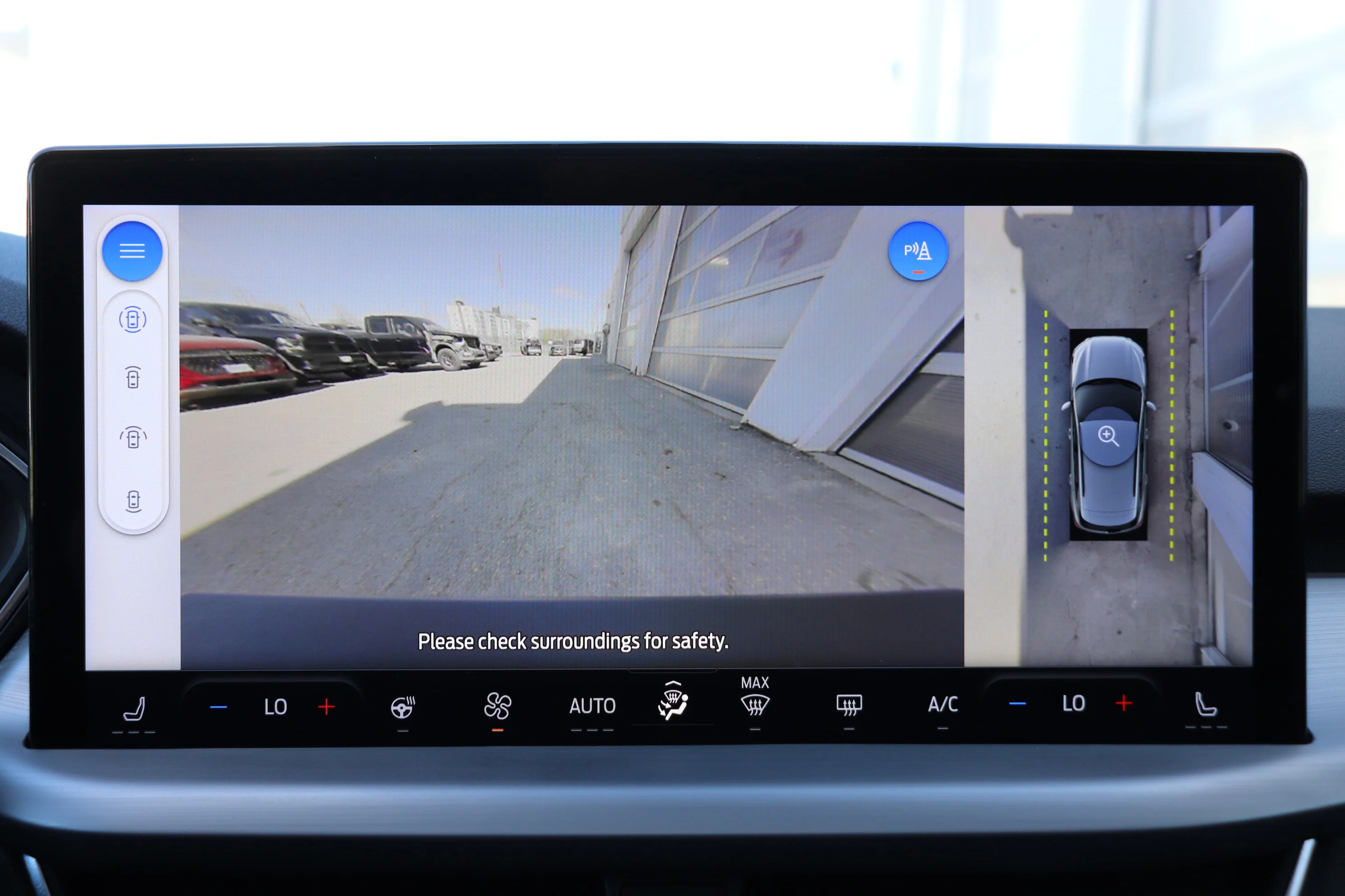 Certified Used 2023 White Ford Platinum AWD image 15