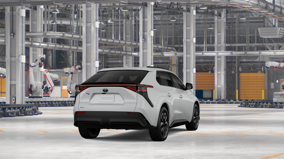 New 2026 Wind Chill Pearl Toyota XLE image 9