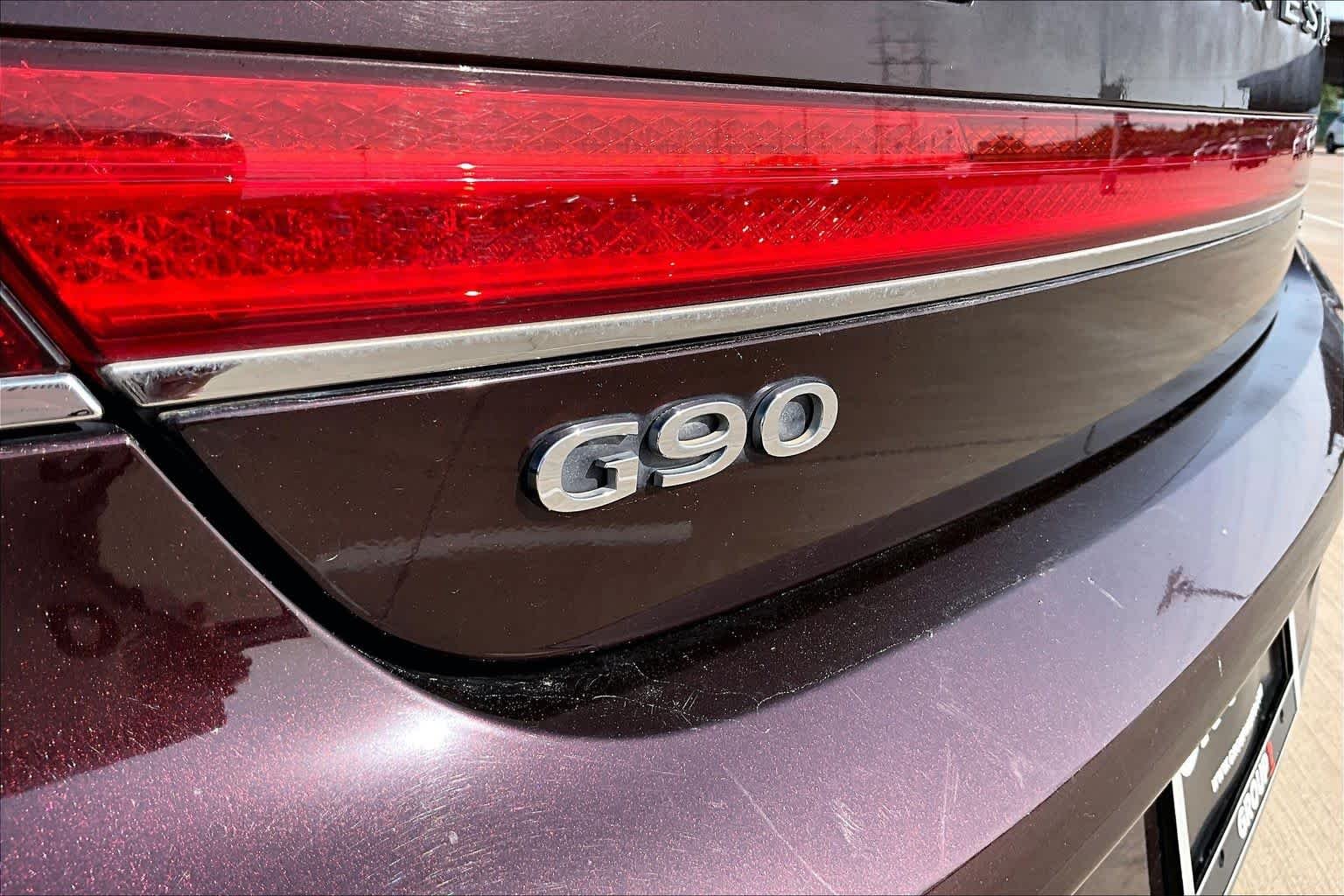 Used 2020 Porto Red Genesis 5.0L Ultimate image 30