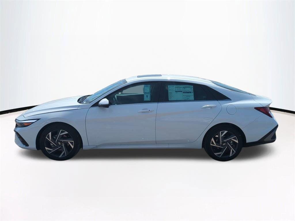 New 2026 White Hyundai Limited image 8