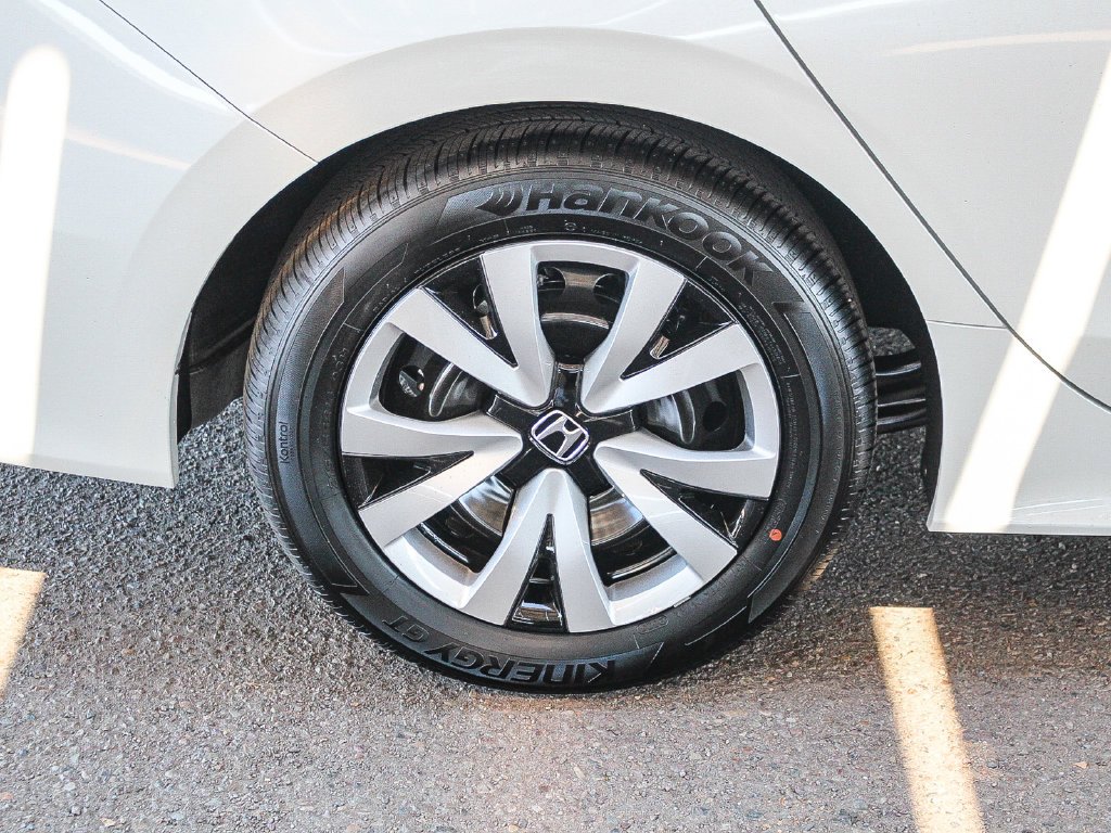 New 2026 Platinum White Pearl Honda LX image 9