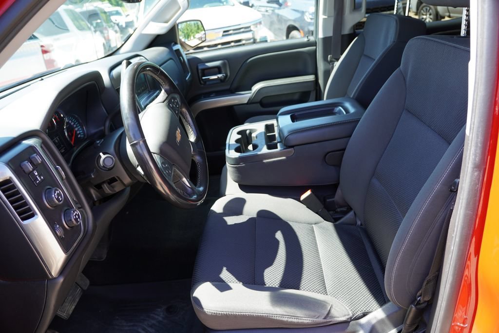 Used 2018 RED HOT Chevrolet LT image 4