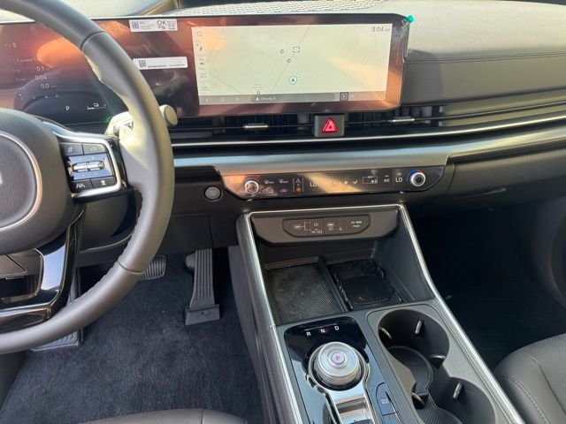 2025 Kia Carnival SX - Photo 24